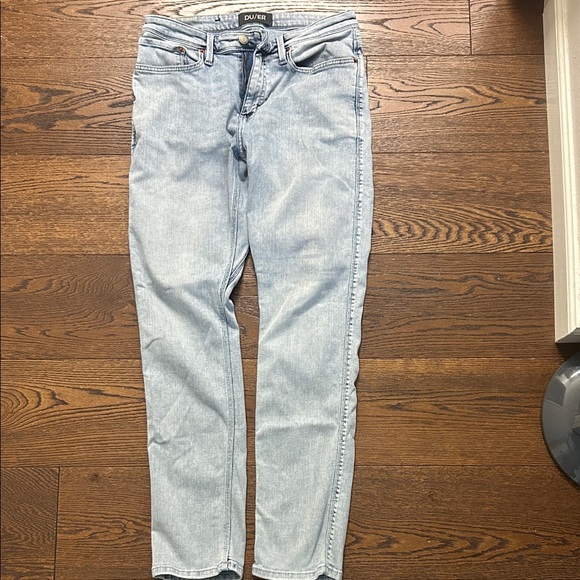 DU/ER Other - DUER Relaxed Fit Men's Jeans in Light Blue
